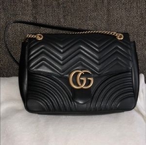 Sold ! Gucci GG Marmont Large Shoulder Bag